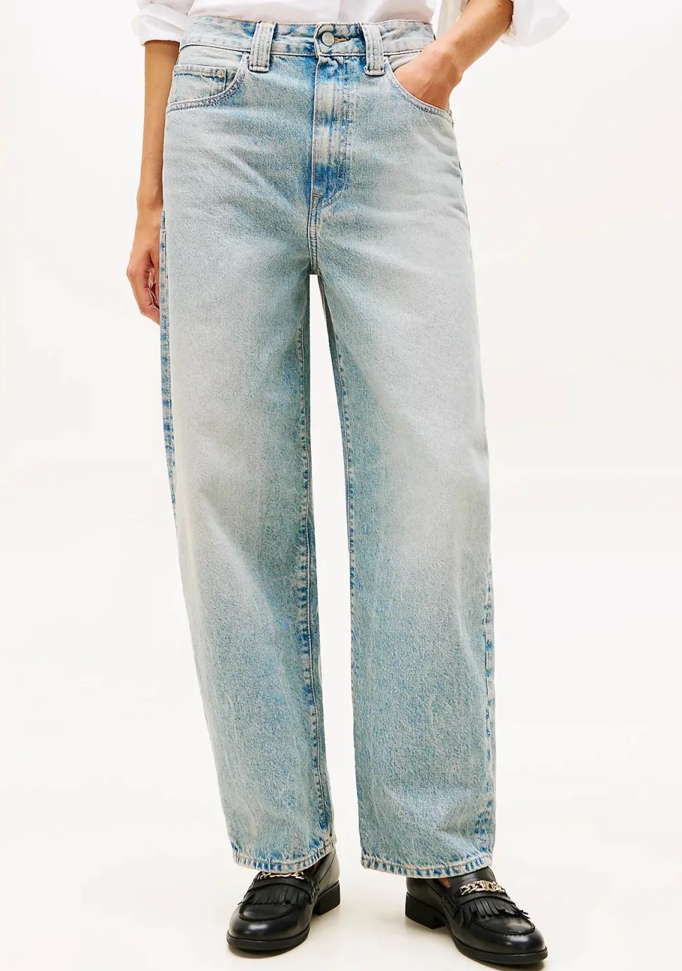 TOMMY HILFIGER JEANS