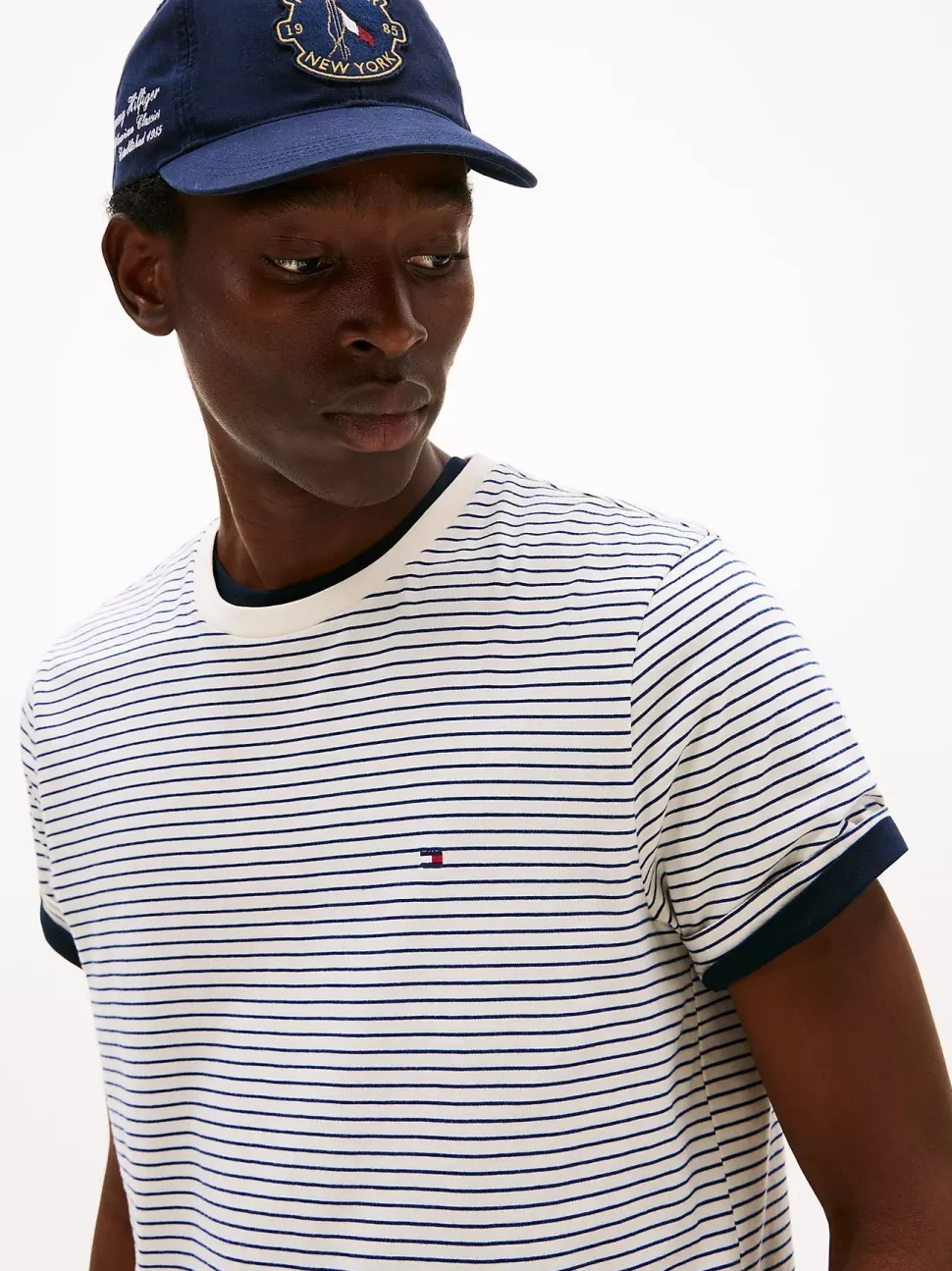 TOMMY HILFIGER TSHIRT
