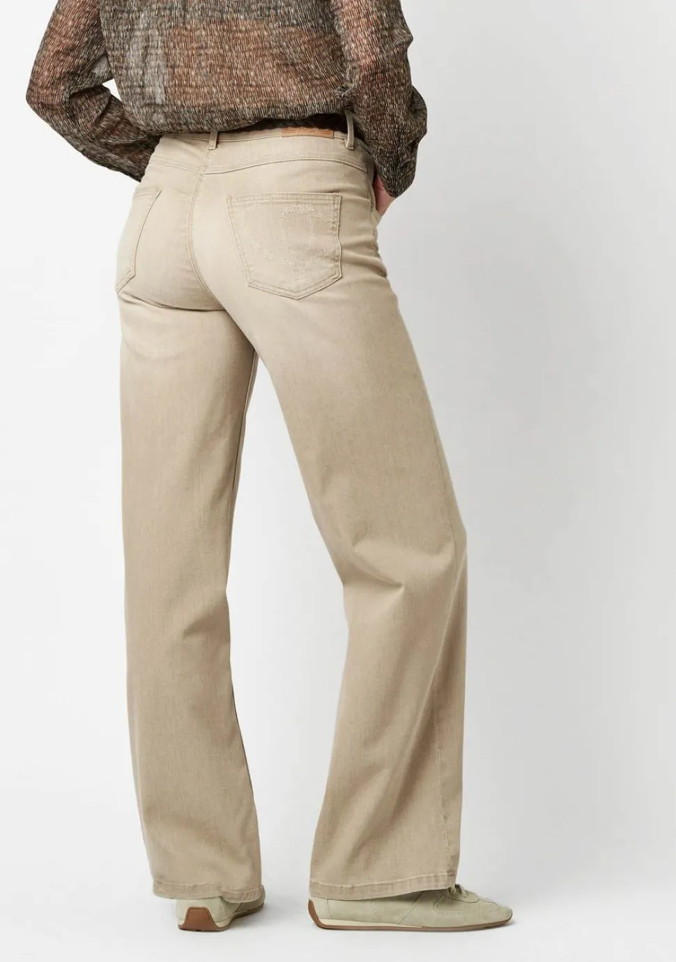 TONI JEANS