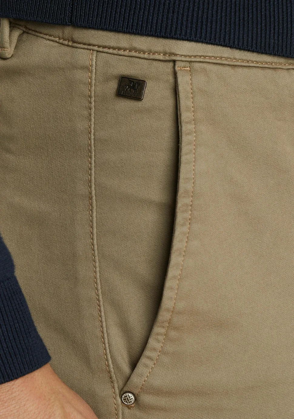 VANGUARD CHINO