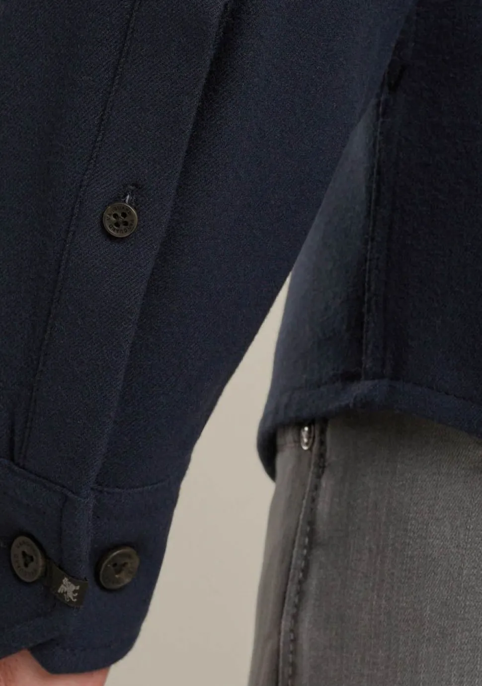 VANGUARD OVERSHIRT