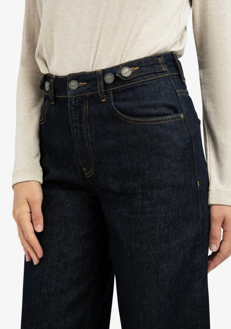 YAYA JEANS