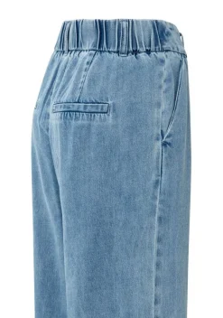 YAYA JEANS